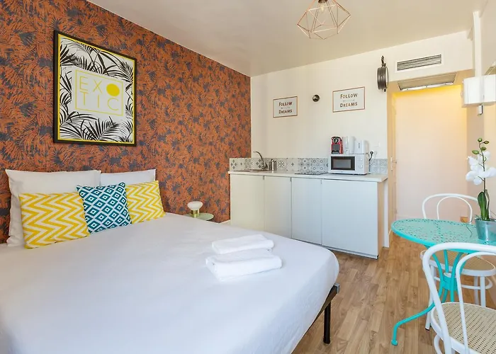 Ws Champs Elysees - Ponthieu Daire